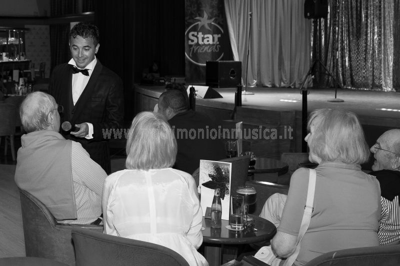 dal vivo tra i tavoli